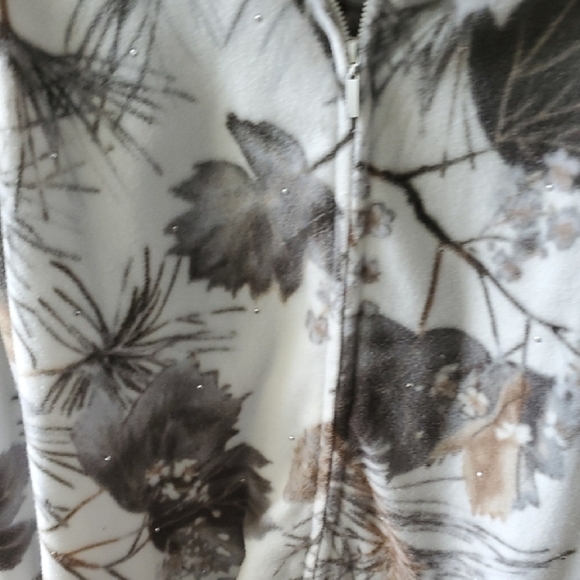 Alfred Dunner Cream and Gray Teddy Fleece Full Zip Jacket Medium. - Picture 6 of 10